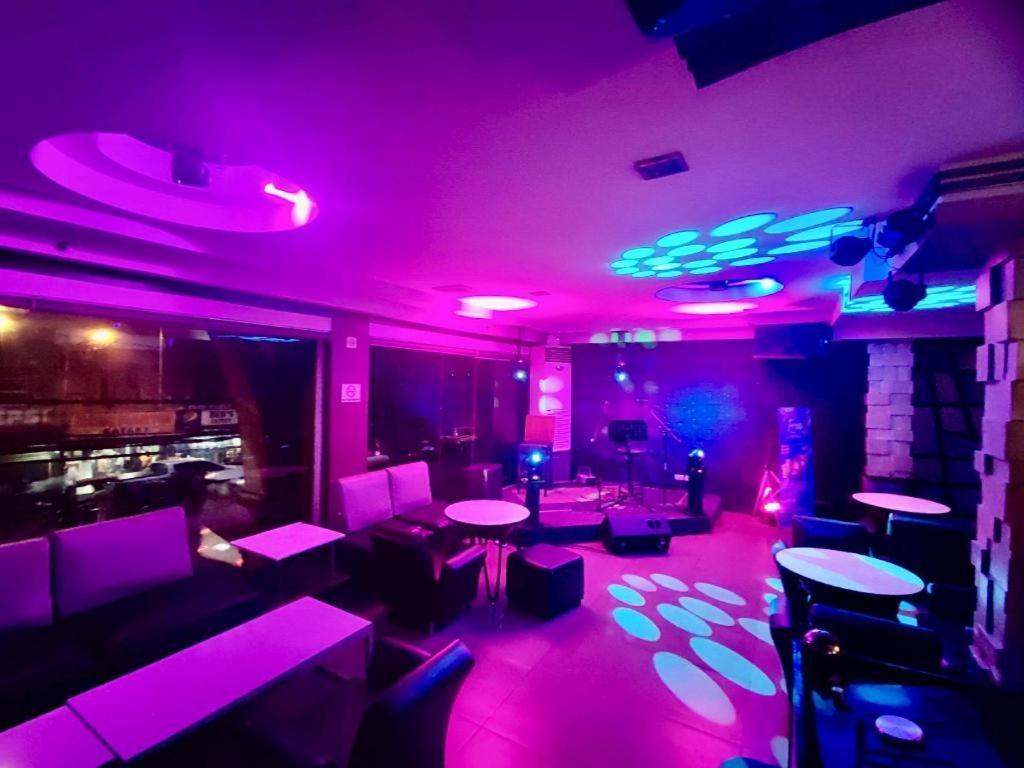 Mo2 Westown Hotel San Juan Bacolod Eksteriør bilde