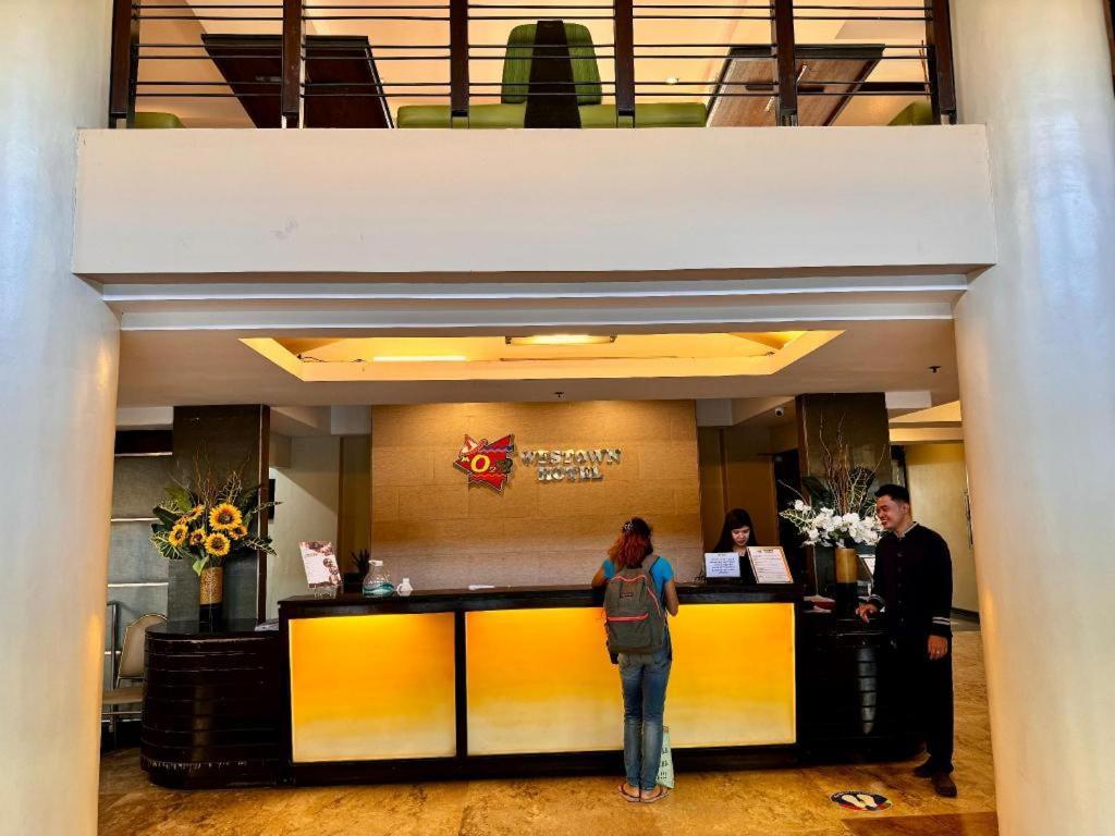 Mo2 Westown Hotel San Juan Bacolod Eksteriør bilde