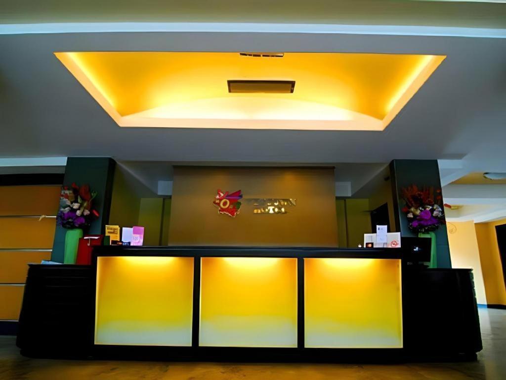 Mo2 Westown Hotel San Juan Bacolod Eksteriør bilde