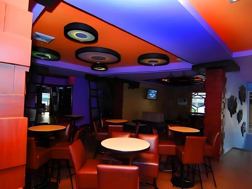 Mo2 Westown Hotel San Juan Bacolod Eksteriør bilde
