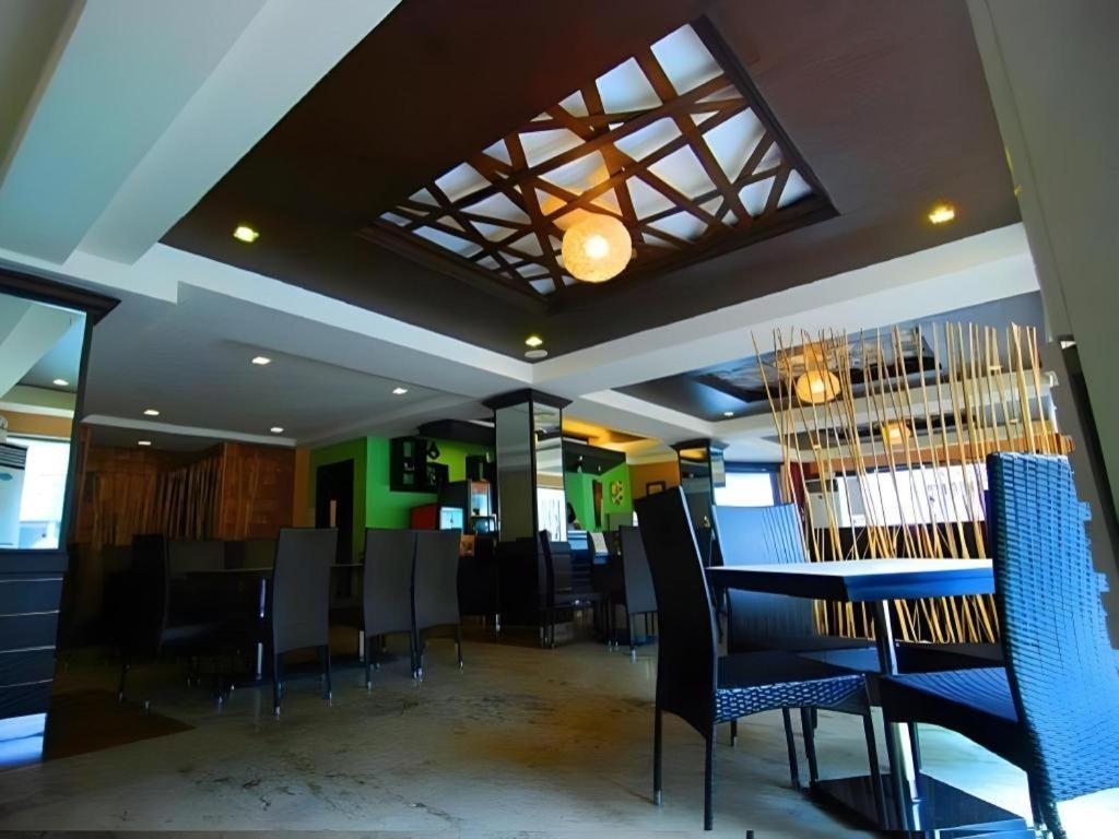 Mo2 Westown Hotel San Juan Bacolod Eksteriør bilde