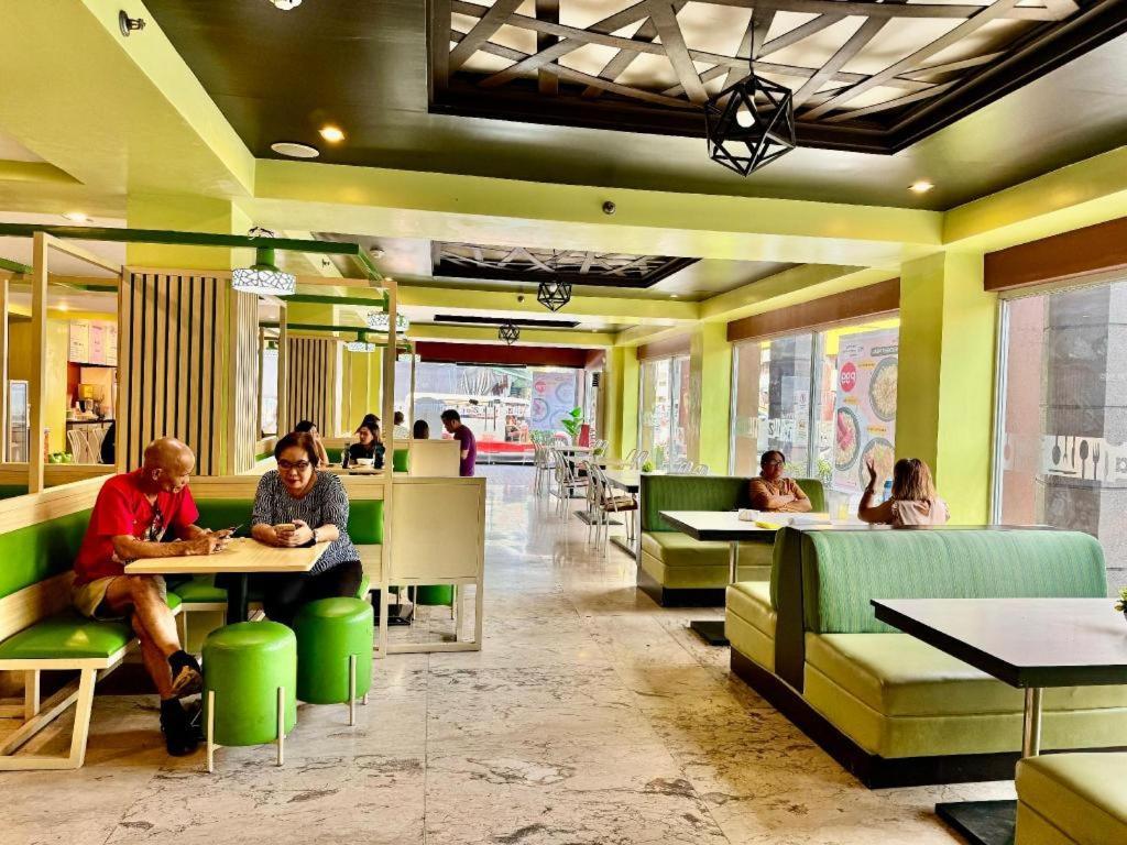 Mo2 Westown Hotel San Juan Bacolod Eksteriør bilde