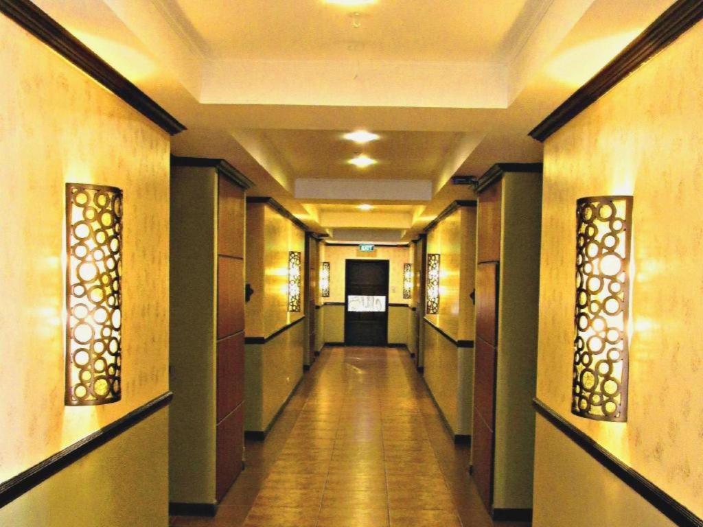 Mo2 Westown Hotel San Juan Bacolod Eksteriør bilde